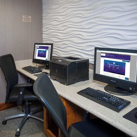 Springhill Suites Hampton-3